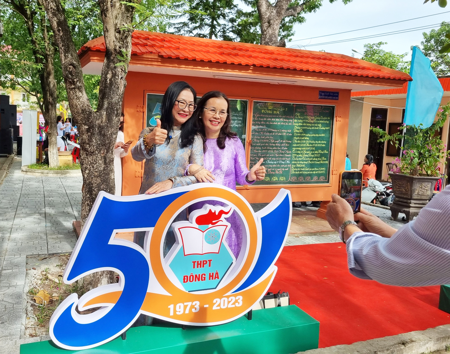 Hoạt động kỷ niệm 50 năm thành lập Trường THPT Đông Hà