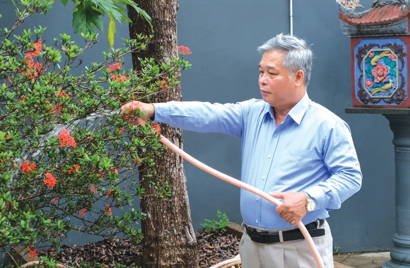 Phẩm chất cần có của mỗi cán bộ ngành kiểm tra Đảng là tính chiến đấu cao, bản lĩnh vững vàng và đạo đức nghề nghiệp 