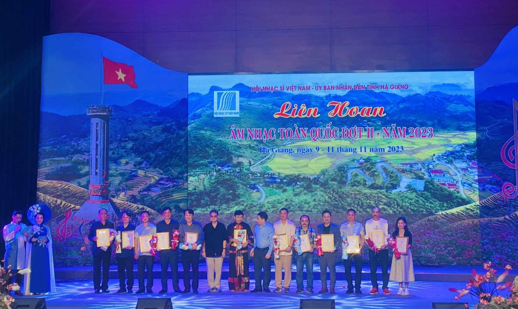 Tác phẩm “Nhớ về anh” của nhạc sĩ Xuân Vũ đoạt giải A Liên hoan Âm nhạc toàn quốc