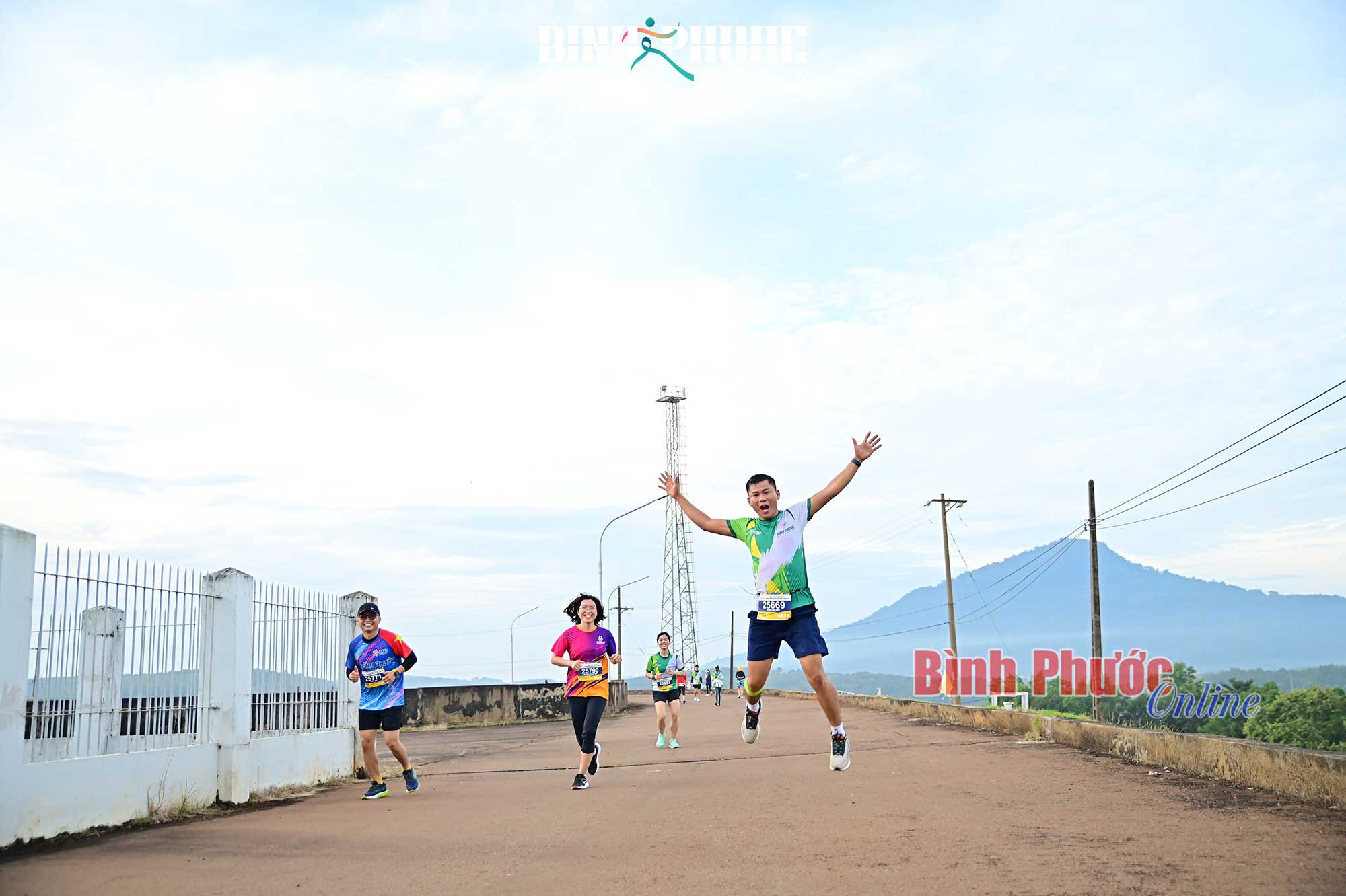 Giải Bình Phước marathon - Trường Tươi Group lần thứ I thành công tốt đẹp