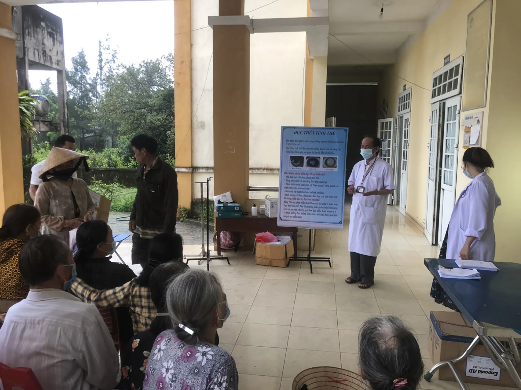 Chú trọng chăm sóc mắt cho người cao tuổi tại cộng đồng