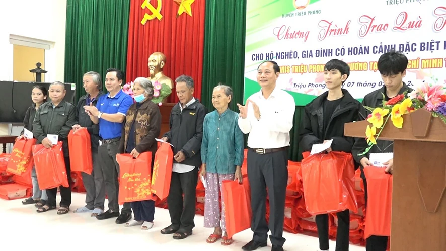 Mặt trận Tổ quốc Việt Nam huyện Triệu Phong quan tâm chăm lo cuộc sống cho người dân