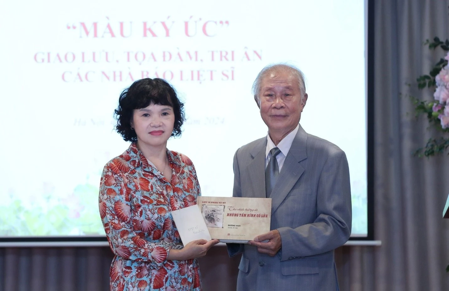 Kỷ niệm 77 năm ngày Thương binh - Liệt sĩ (27.7.1947 – 27.7.2024): “Màu ký ức” tưởng nhớ, tri ân các nhà báo liệt sĩ