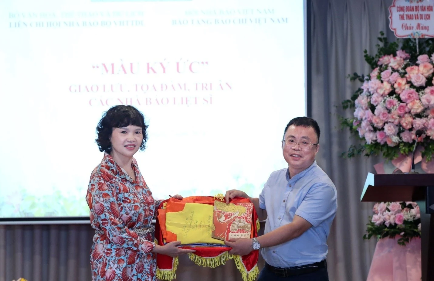 Kỷ niệm 77 năm ngày Thương binh - Liệt sĩ (27.7.1947 – 27.7.2024): “Màu ký ức” tưởng nhớ, tri ân các nhà báo liệt sĩ