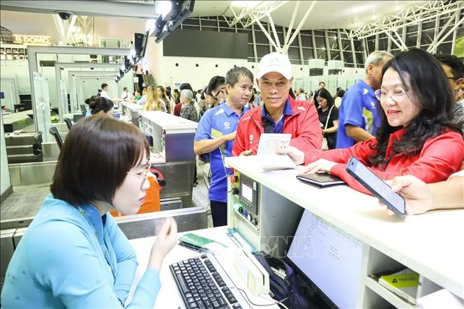 Đoàn thể thao Việt Nam lên đường tham dự Olympic Paris 2024