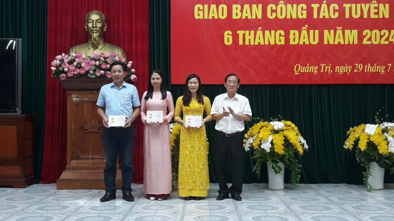Giao ban công tác tuyên giáo 6 tháng đầu năm 2024