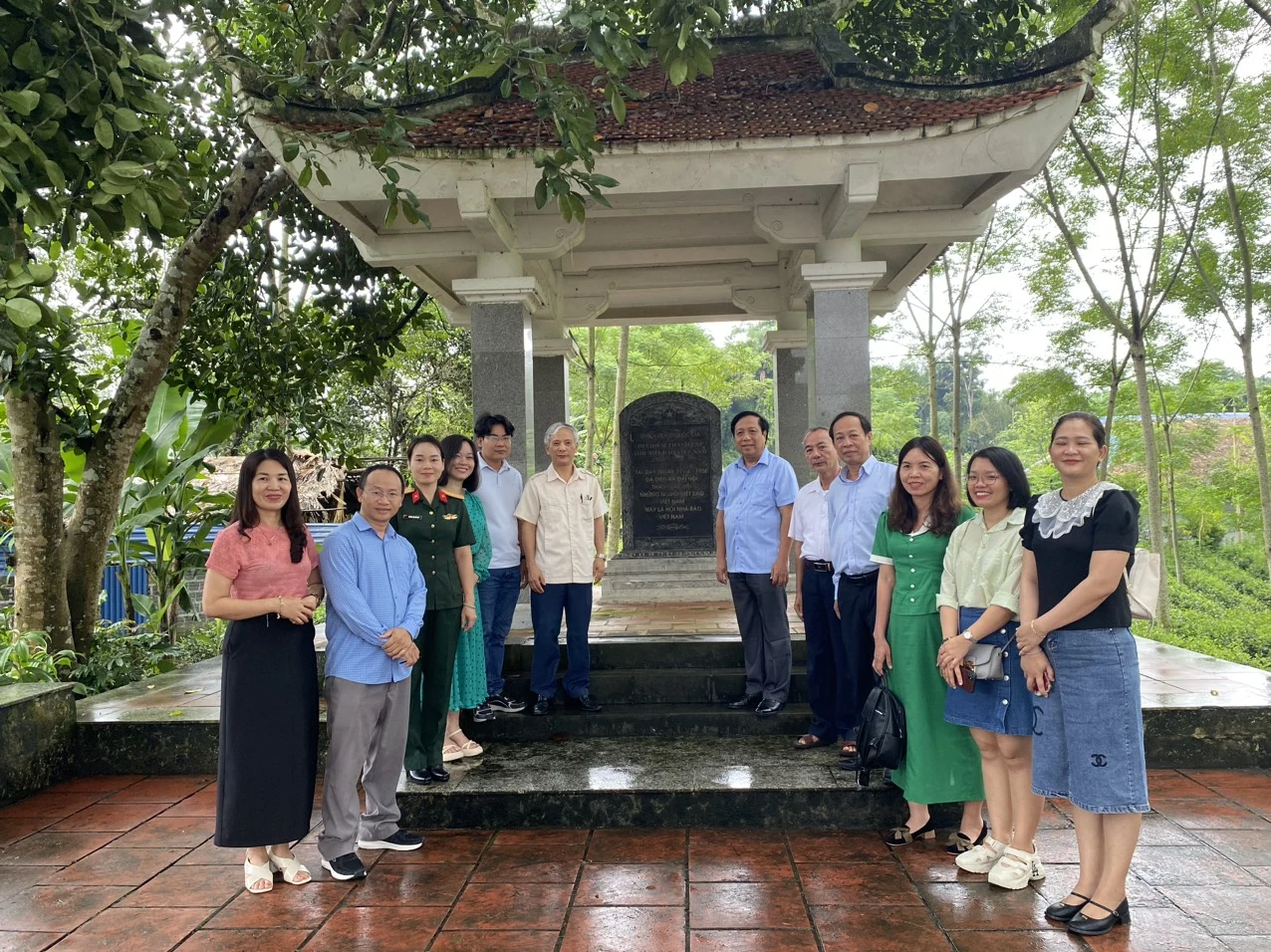 Hành trình “về nguồn” của những người làm báo Quảng Trị
