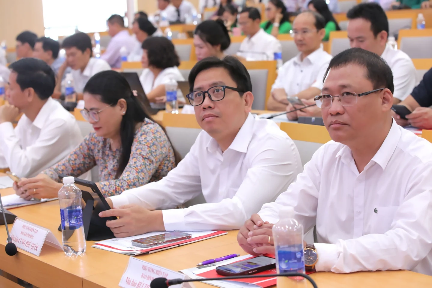 Các cơ quan báo Đảng phải luôn giữ vững lập trường của báo chí cách mạng