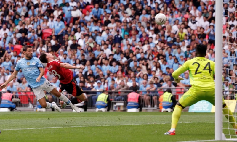 Đánh bại Man Utd, Man City đoạt Siêu cup Anh