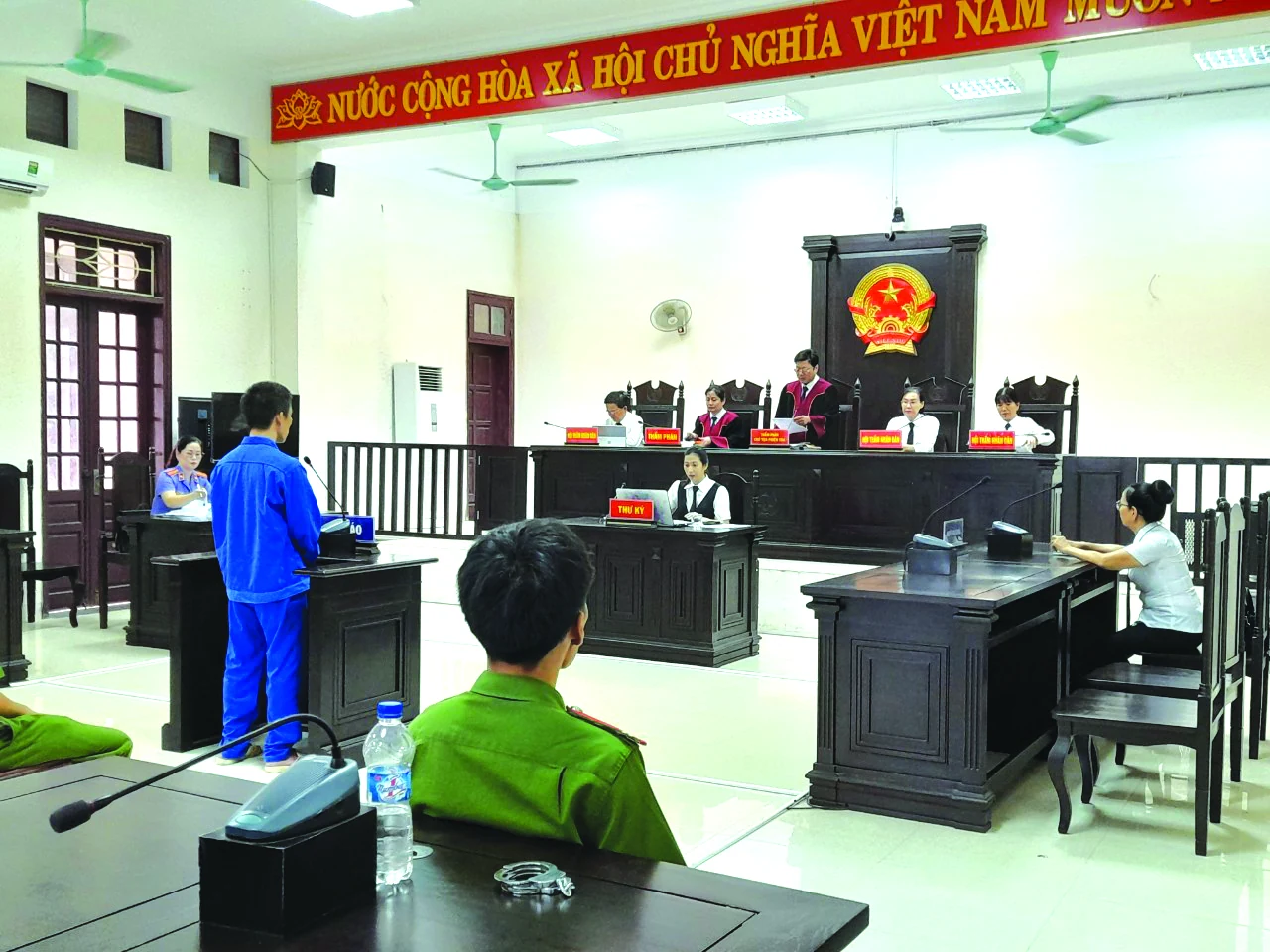 Trả hồ sơ vụ Tàng trữ trái phép 4.000 viên ma túy để truy tố lại