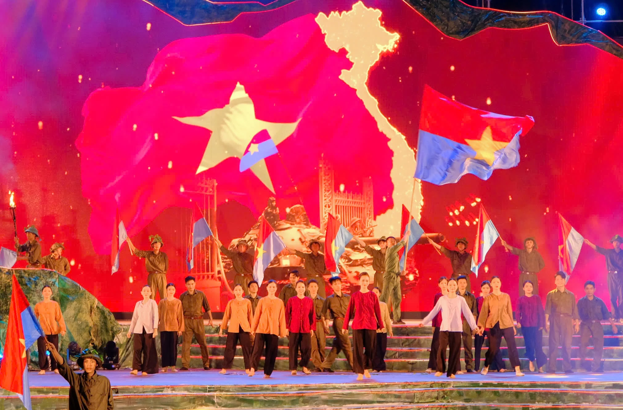 Quang Tri hosts The Parallel 17 - The Aspiration for Peace Art Program