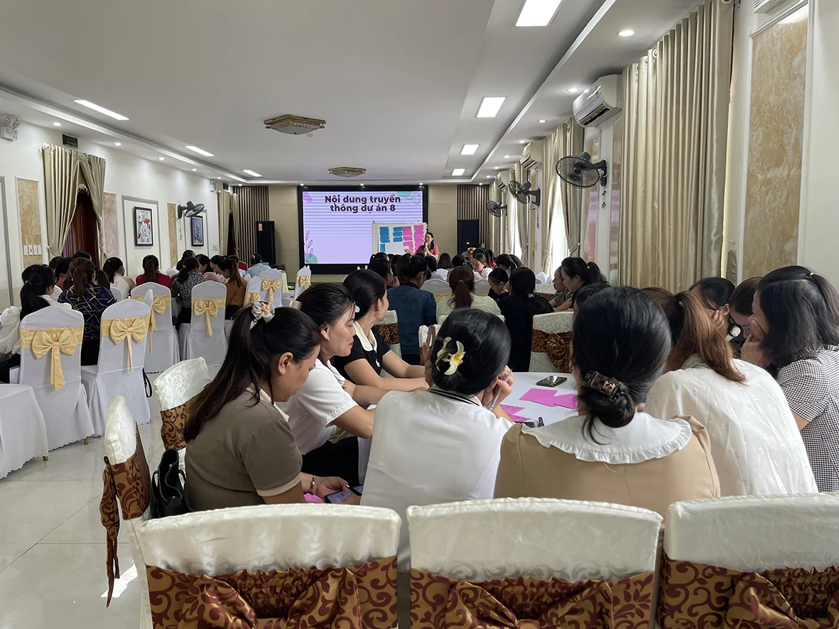 Trang bị kỹ năng truyền thông cho cán bộ phụ nữ miền núi