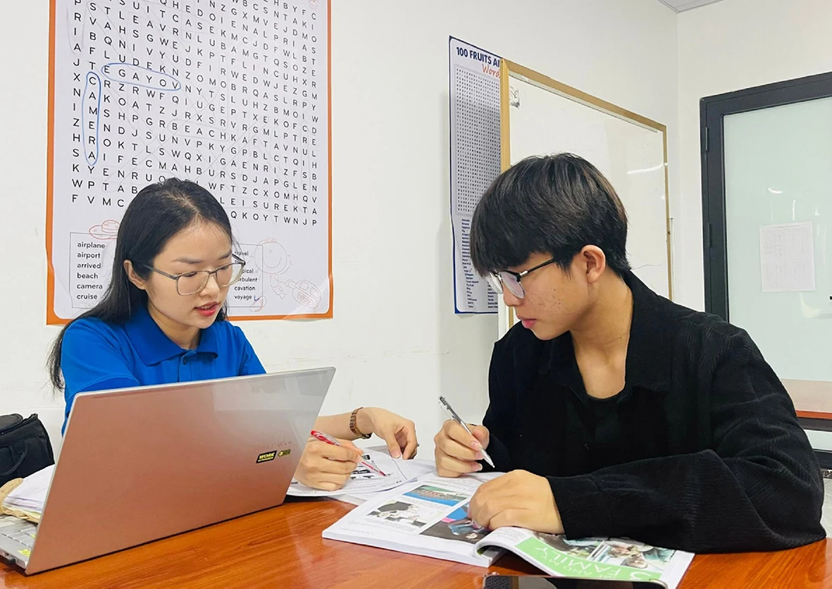 Bổ sung năng lực ngoại ngữ cho học sinh