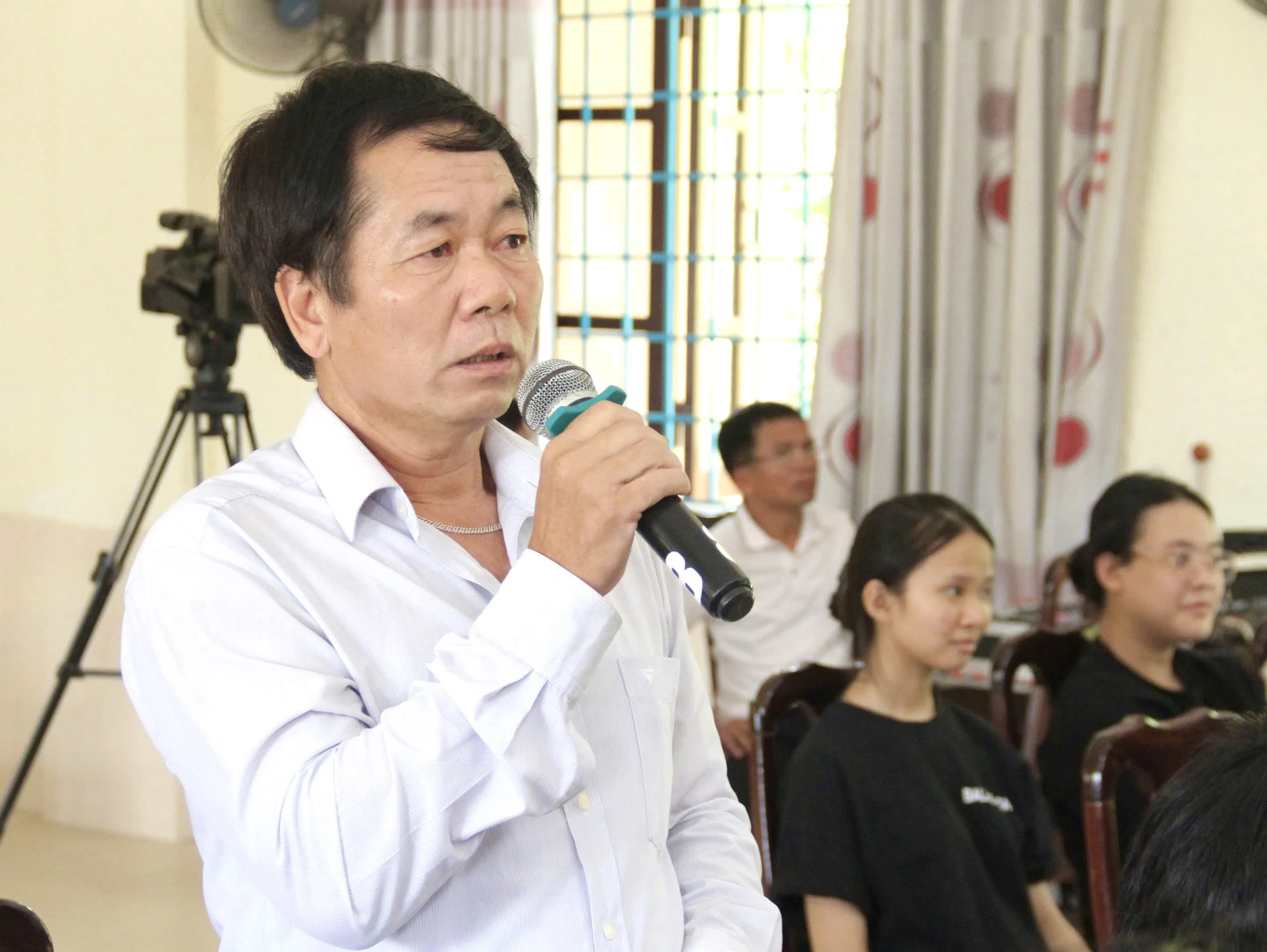 Đại biểu HĐND tỉnh và TP. Đông Hà tiếp xúc cử tri