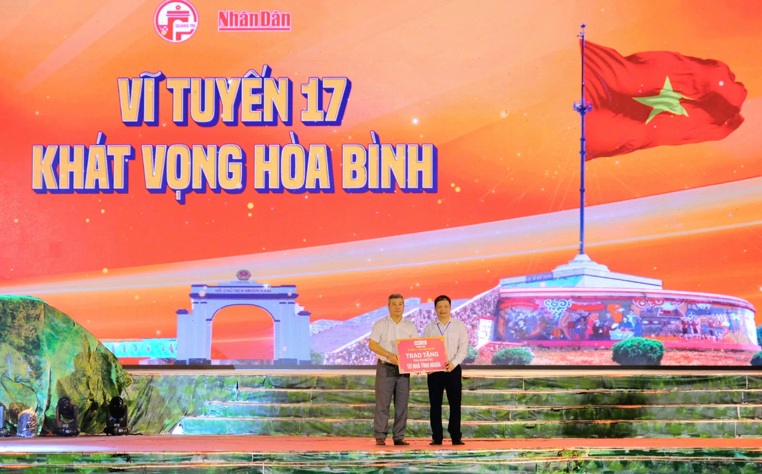 Quang Tri hosts The Parallel 17 - The Aspiration for Peace Art Program