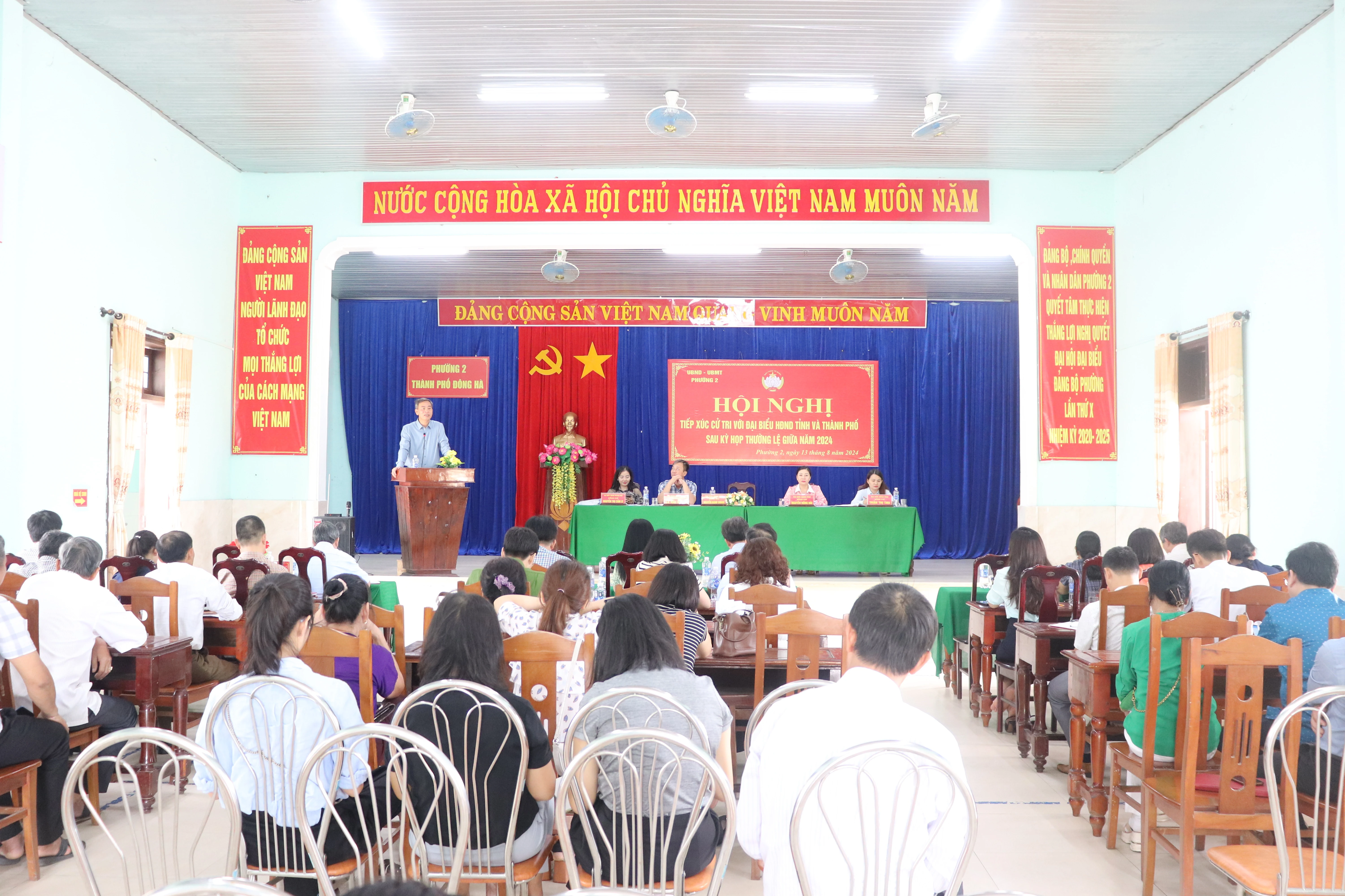 Tiếp xúc cử tri tại Phường 2, Phường 3 TP. Đông Hà