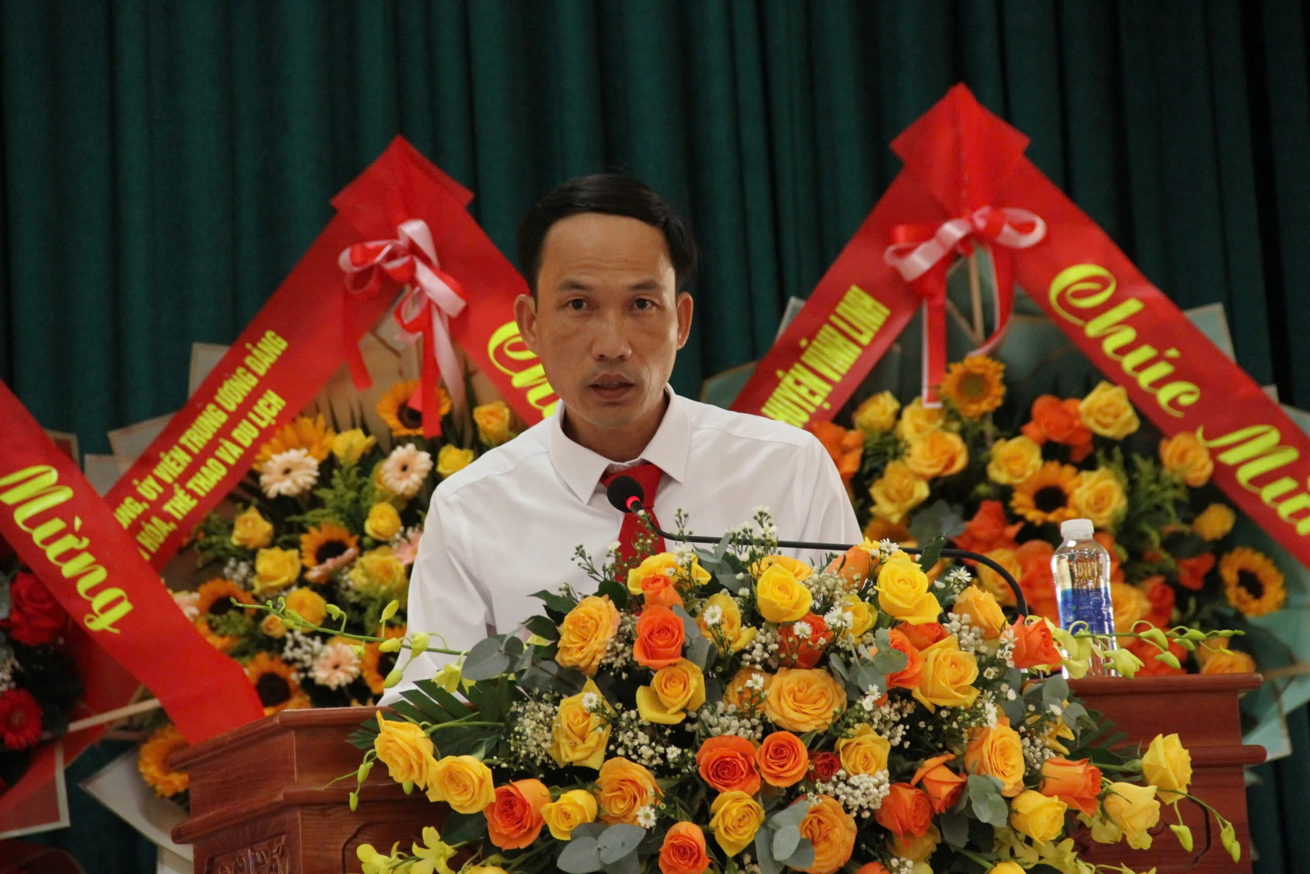 Hội thảo khoa học: “Vĩnh Linh truyền thống anh hùng và khát vọng phát triển”
