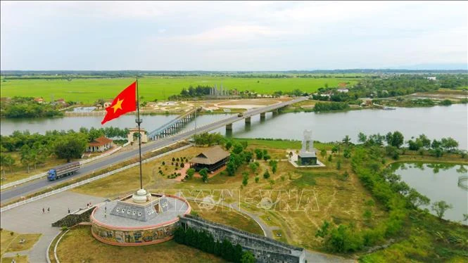 Hội thảo khoa học: “Vĩnh Linh truyền thống anh hùng và khát vọng phát triển”