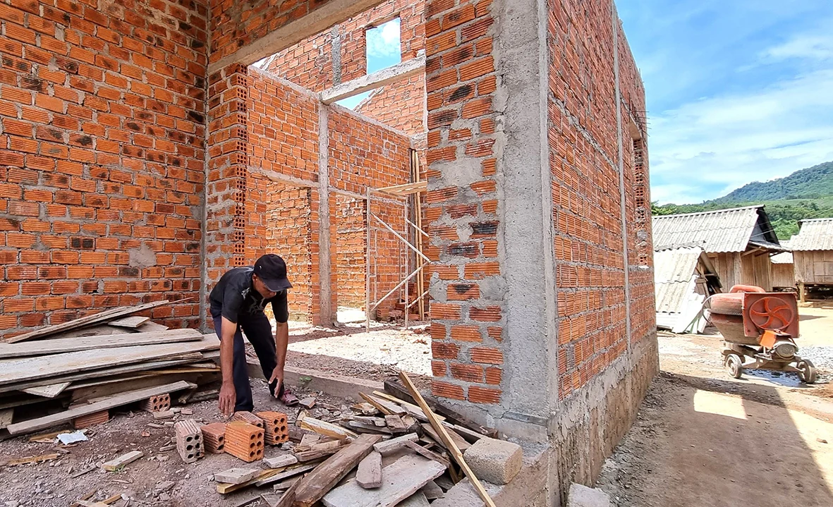 Khó khăn trong thực hiện chính sách hỗ trợ nhà ở cho hộ nghèo