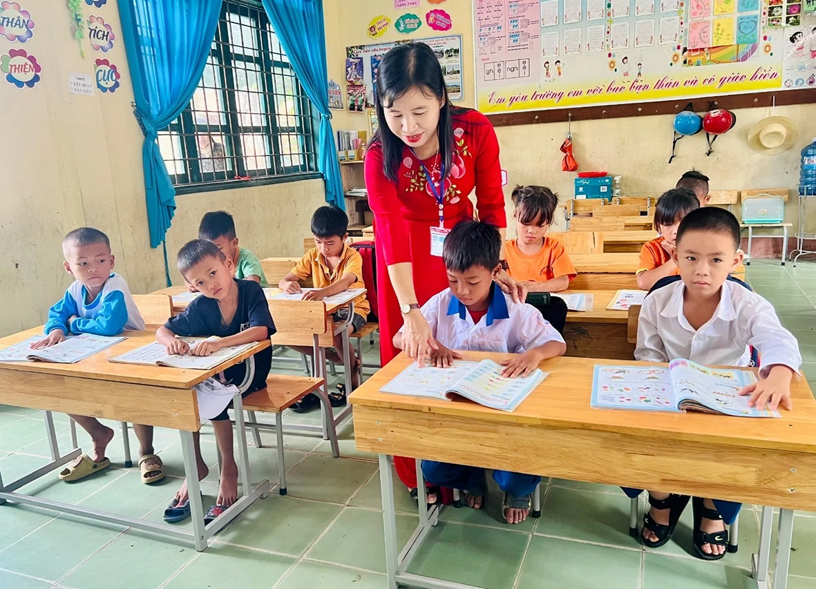 Những “Nhà giáo Ưu tú” vùng khó