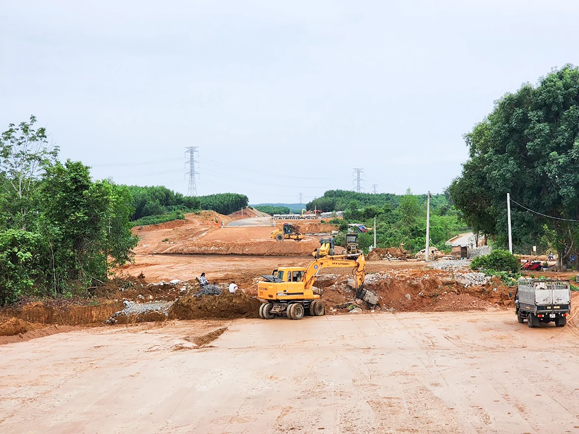 Nghĩ và làm như chị Hồ Thị Duyên