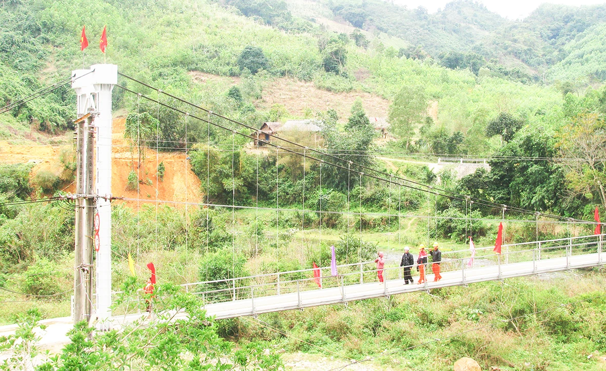 Điện lực Vĩnh Linh đồng hành với sự phát triển của quê hương
