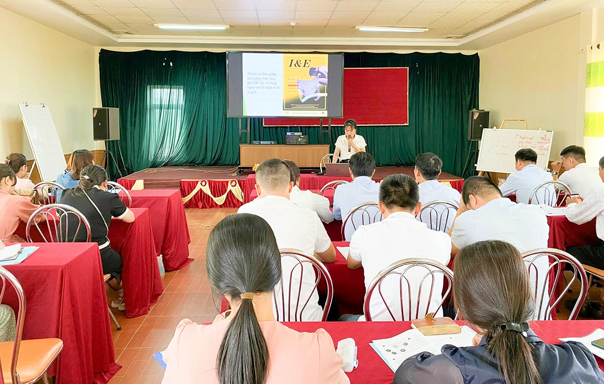 Phòng, chống tác hại thuốc lá ở một huyện miền núi