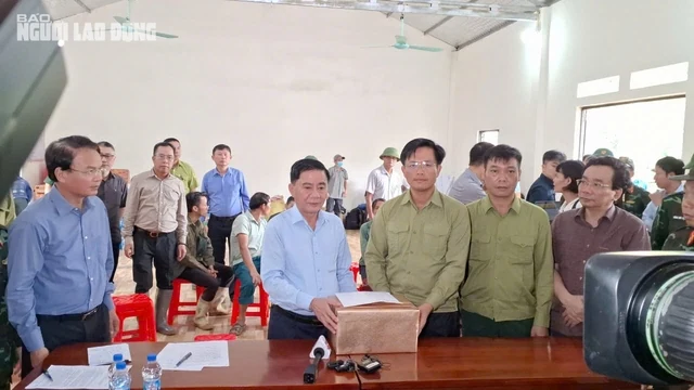 Nỗi đau xé lòng ở Làng Nủ: Tìm thấy thêm 7 thi thể, còn 52 người mất tích