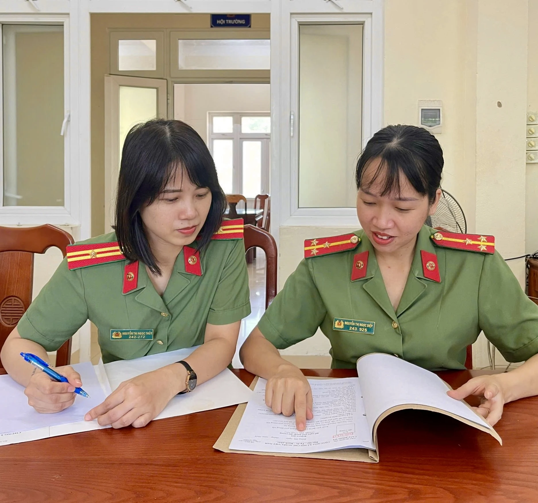 Nữ chiến sĩ an ninh năng động, nhiệt huyết