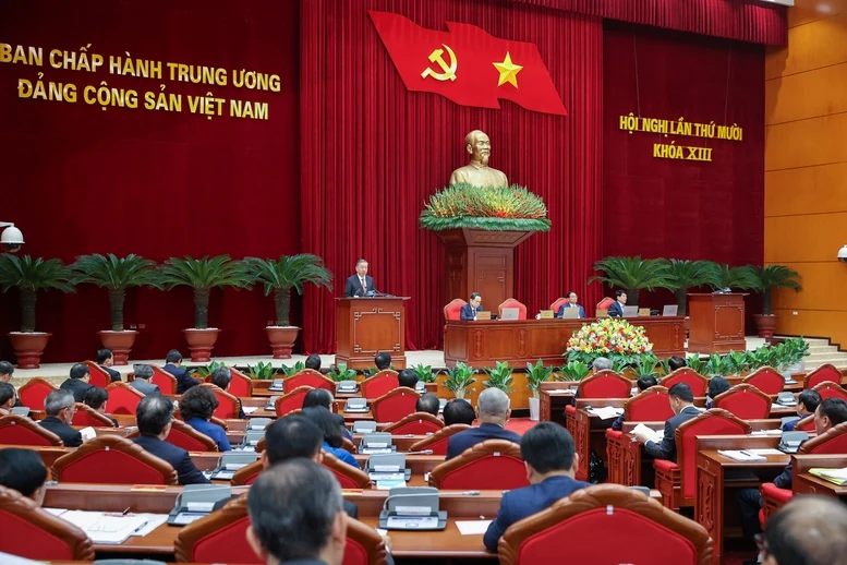 Hội nghị Trung ương 10: Cho ý kiến về hai nhóm vấn đề chiến lược