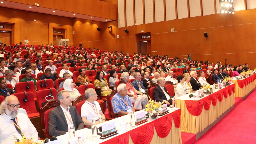 Bế mạc Hội nghị quốc tế lần thứ 8 của Mạng lưới Công viên địa chất (CVĐC) toàn cầu UNESCO khu vực châu Á - Thái Bình Dương