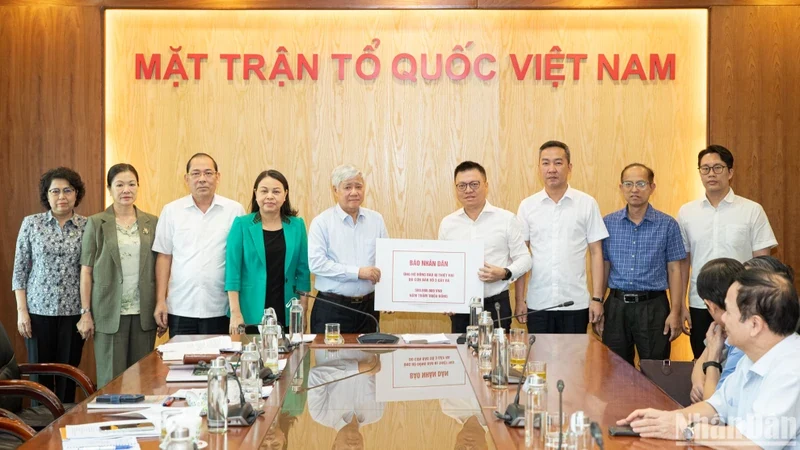Những người làm báo Việt Nam: Chung sức đồng lòng cùng cả nước phòng, chống, khắc phục hậu quả bão số 3