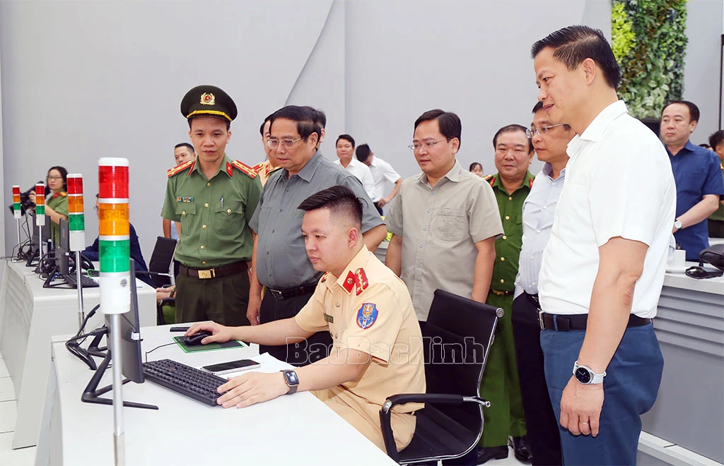Thủ tướng Chính phủ Phạm Minh Chính biểu dương nỗ lực của tỉnh Bắc Ninh trong xây dựng “Tỉnh an toàn giao thông”
