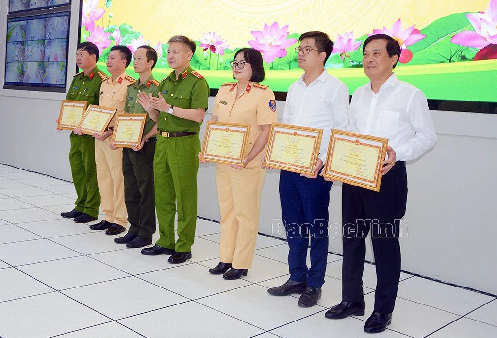 Thủ tướng Chính phủ Phạm Minh Chính biểu dương nỗ lực của tỉnh Bắc Ninh trong xây dựng “Tỉnh an toàn giao thông”