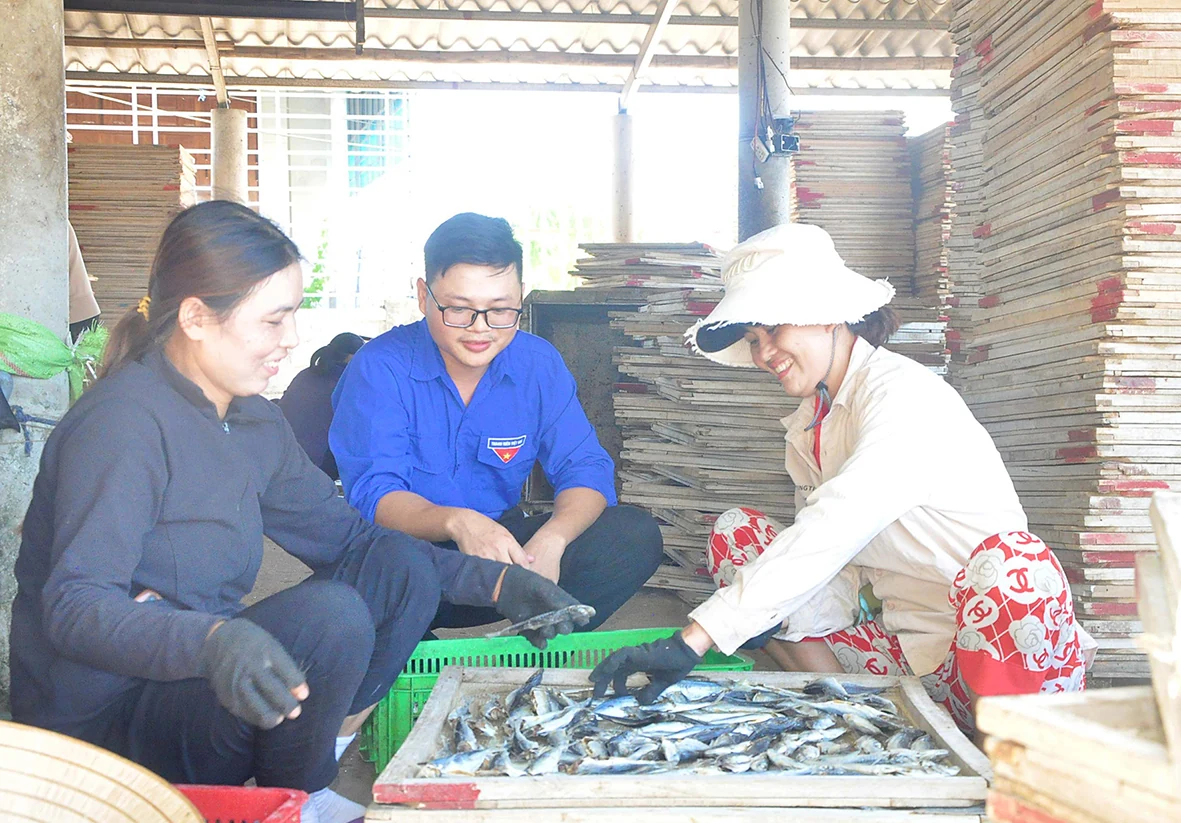 Thạc sĩ trẻ nuôi khát vọng làm giàu cho mình, cho quê hương