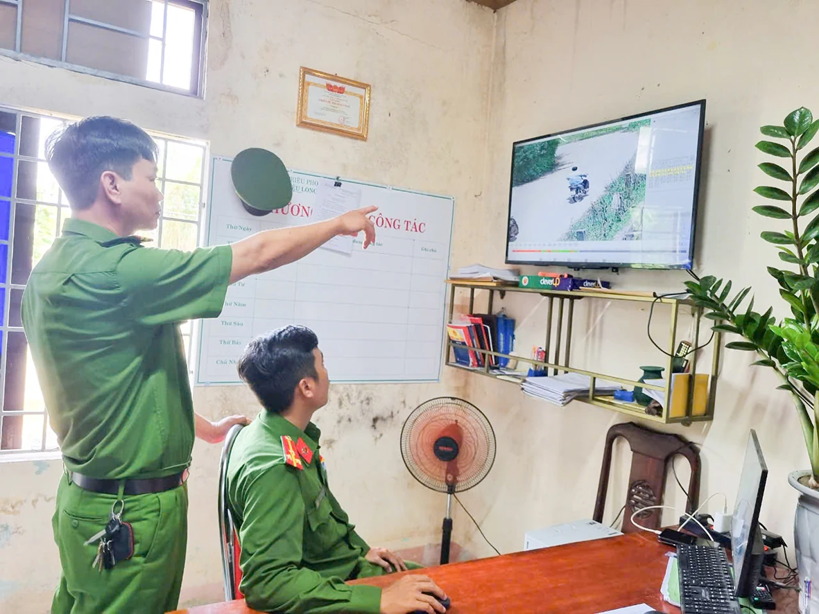 Công an chính quy về xã: Dấu ấn từ việc làm và chiến công. Bài 2: Hướng về cơ sở để gần dân, hiểu dân