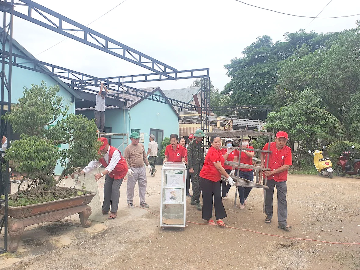 Giải phóng mặt bằng Dự án đường bộ cao tốc Vạn Ninh - Cam Lộ: Khơi sức dân mở đường lớn