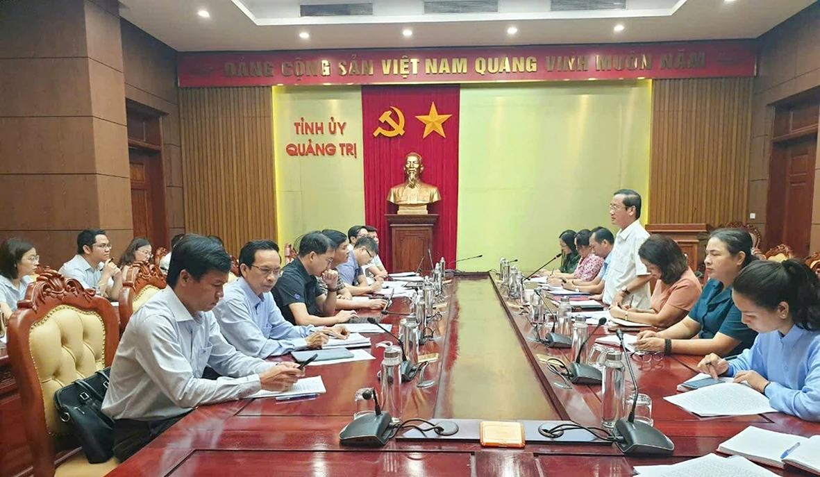 Chuyển đổi số trong học tập lý luận, bài toán khó và lời giải từ Quảng Trị. Bài 2: Nghĩ xa, bàn kỹ, hành động nhanh