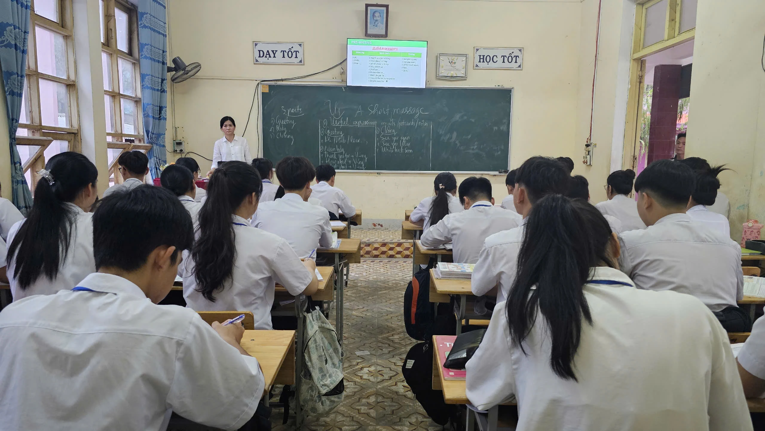 Dự thảo Thông tư quy định về dạy thêm, học thêm sẽ đảm bảo môi trường học tập lành mạnh cho học sinh