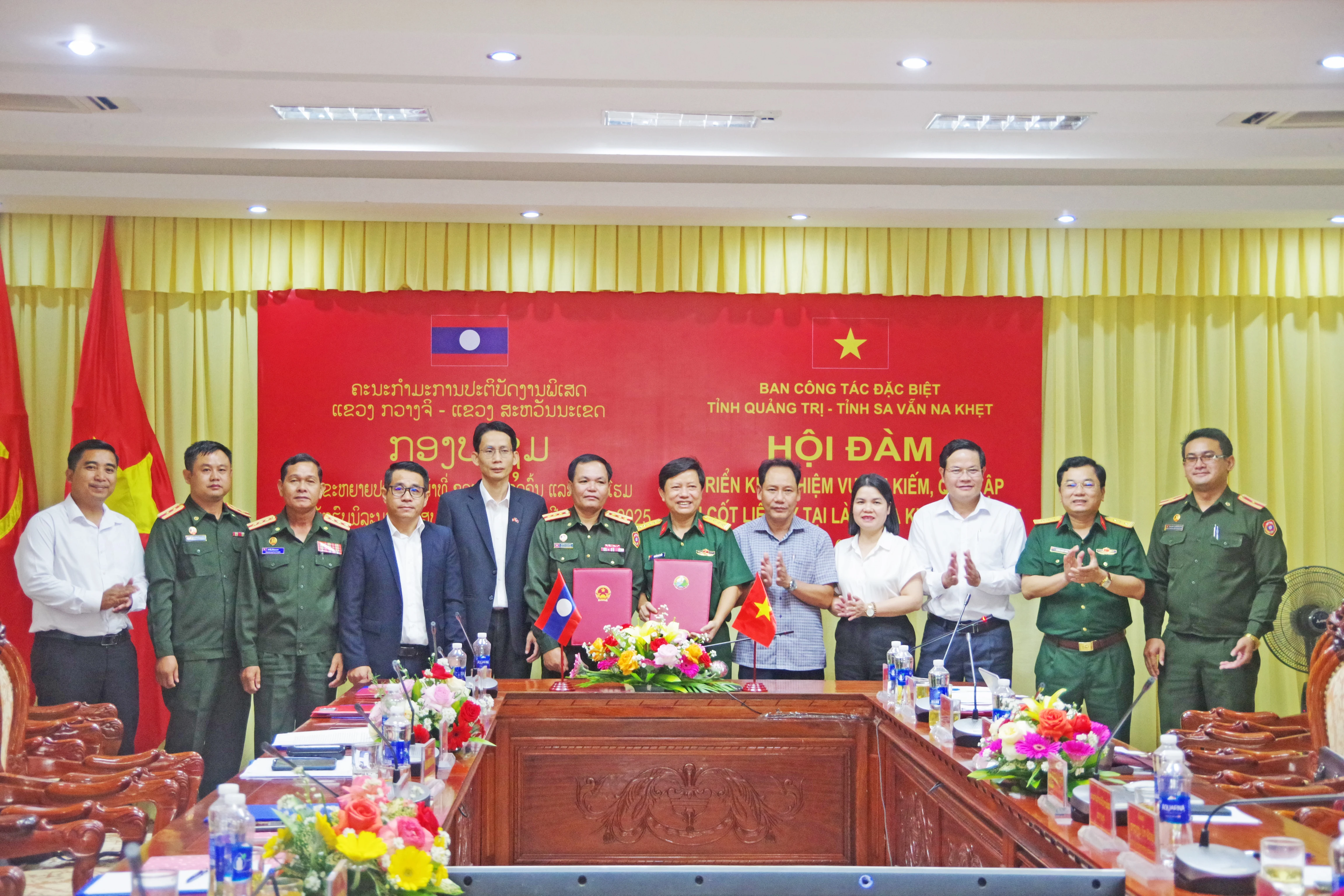 Quang Tri and Savannakhet collaborate on searching soldiers’ remains