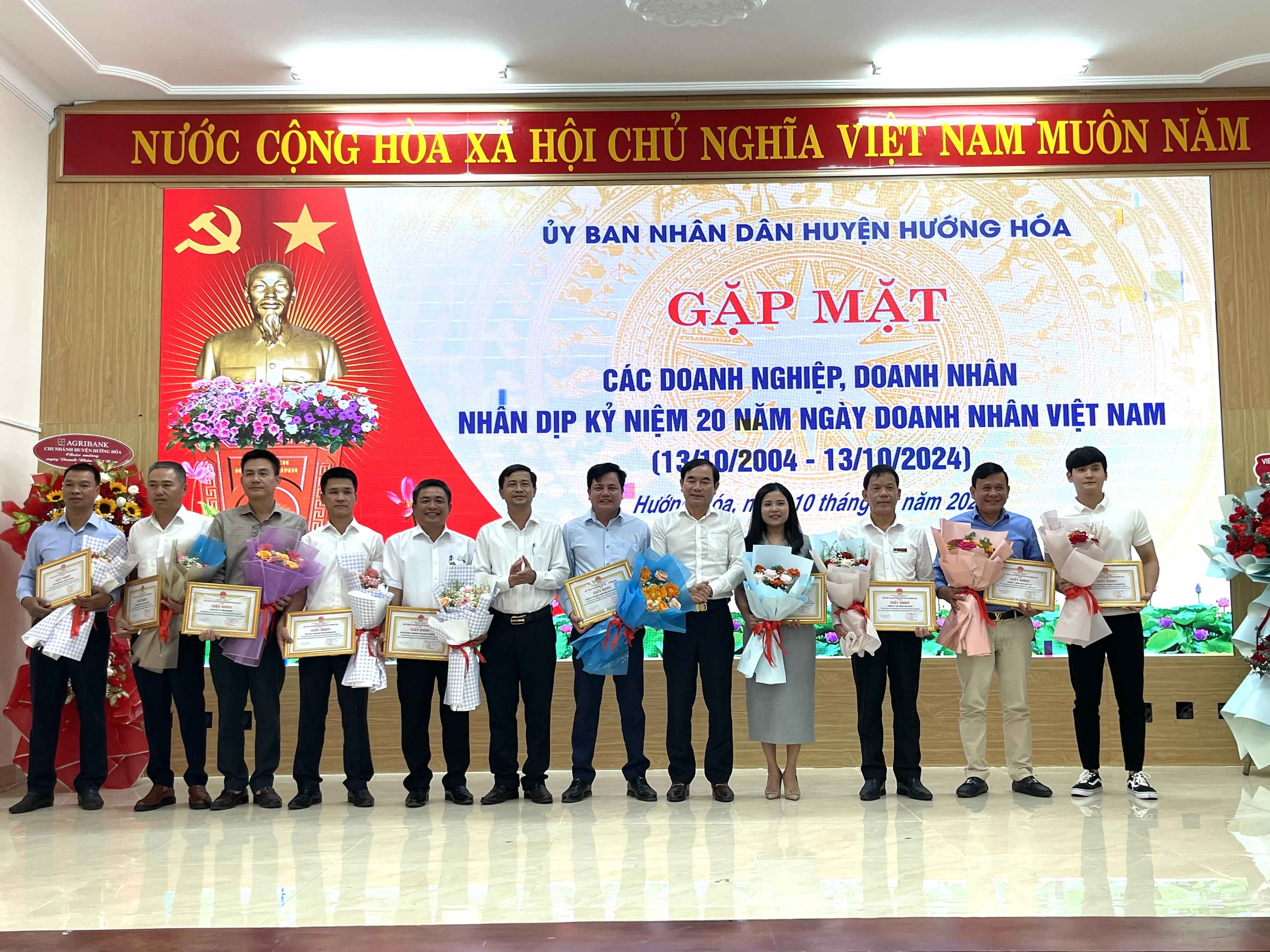 Hướng Hóa: Gặp mặt các doanh nghiệp, doanh nhân tiêu biểu