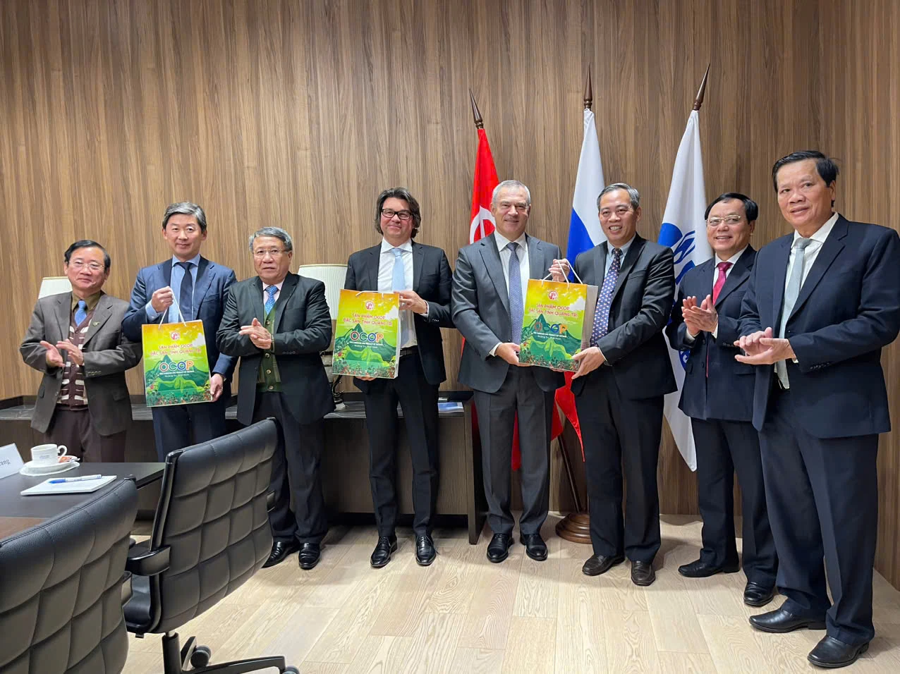 Quang Tri delegation attends 13th St. Petersburg International Gas Forum