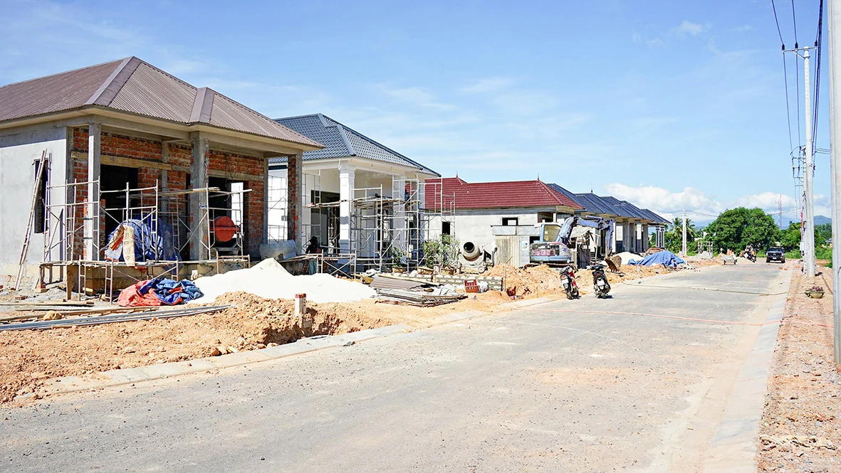 Giải phóng mặt bằng Dự án đường bộ cao tốc Vạn Ninh - Cam Lộ: Khơi sức dân mở đường lớn. Bài 3: Những bài học kinh nghiệm từ thực tiễn