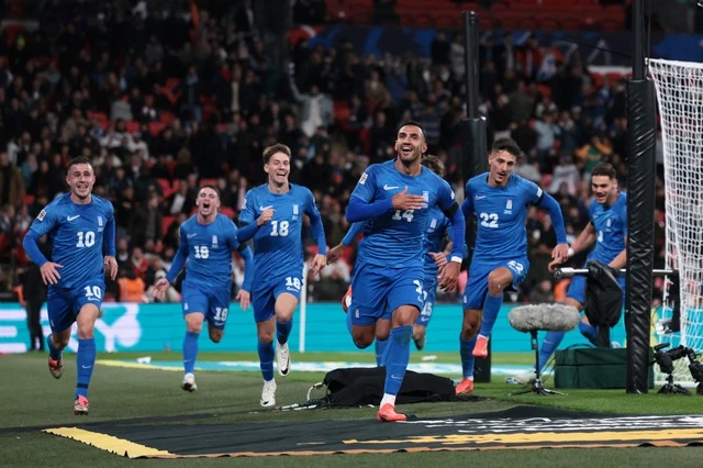 Thủng lưới phút bù giờ, tuyển Anh nhận thất bại sốc Nations League