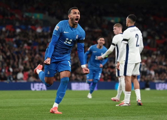 Thủng lưới phút bù giờ, tuyển Anh nhận thất bại sốc Nations League