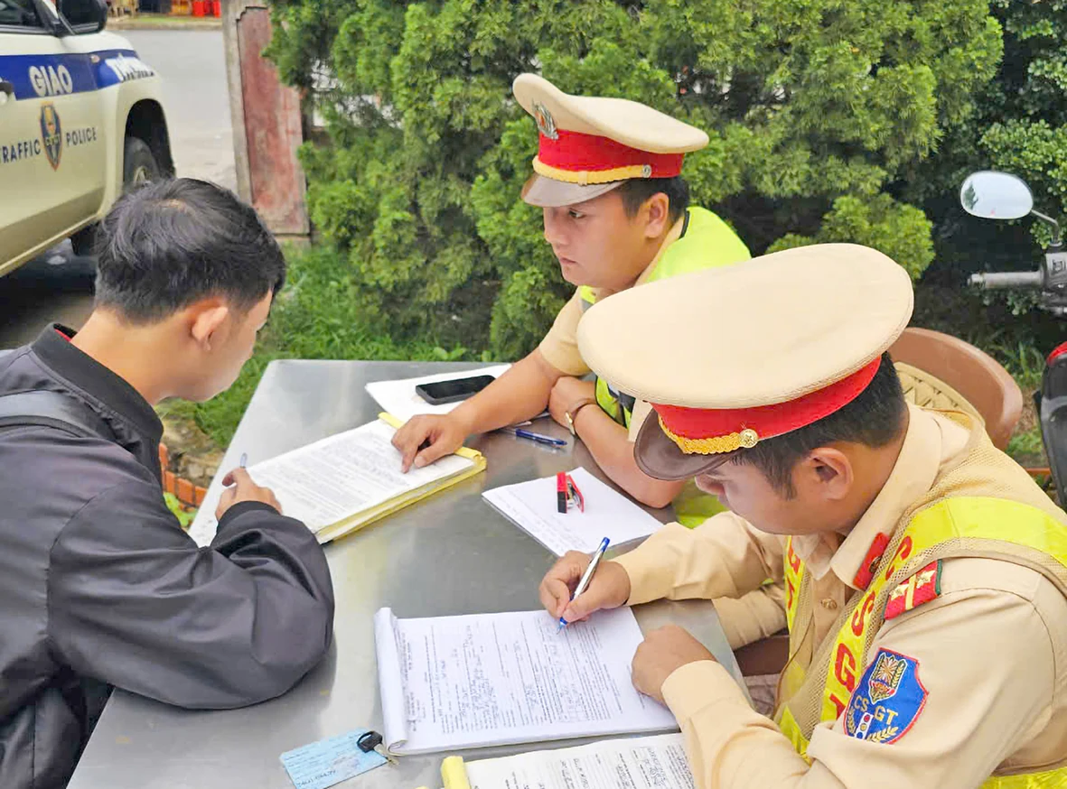 Quyết liệt xử lý thanh thiếu niên, học sinh vi phạm trật tự giao thông