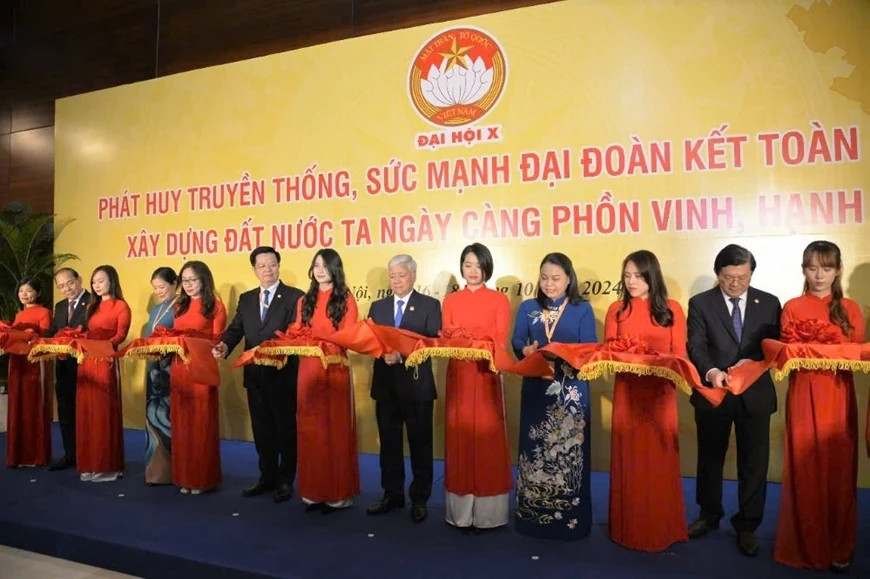 Chào mừng Đại hội đại biểu Mặt trận Tổ quốc Việt Nam lần thứ X (nhiệm kỳ 2024 - 2029): Phát huy sức mạnh đại đoàn kết toàn dân tộc, xây dựng đất nước ngày càng giàu mạnh, văn minh, hạnh phúc