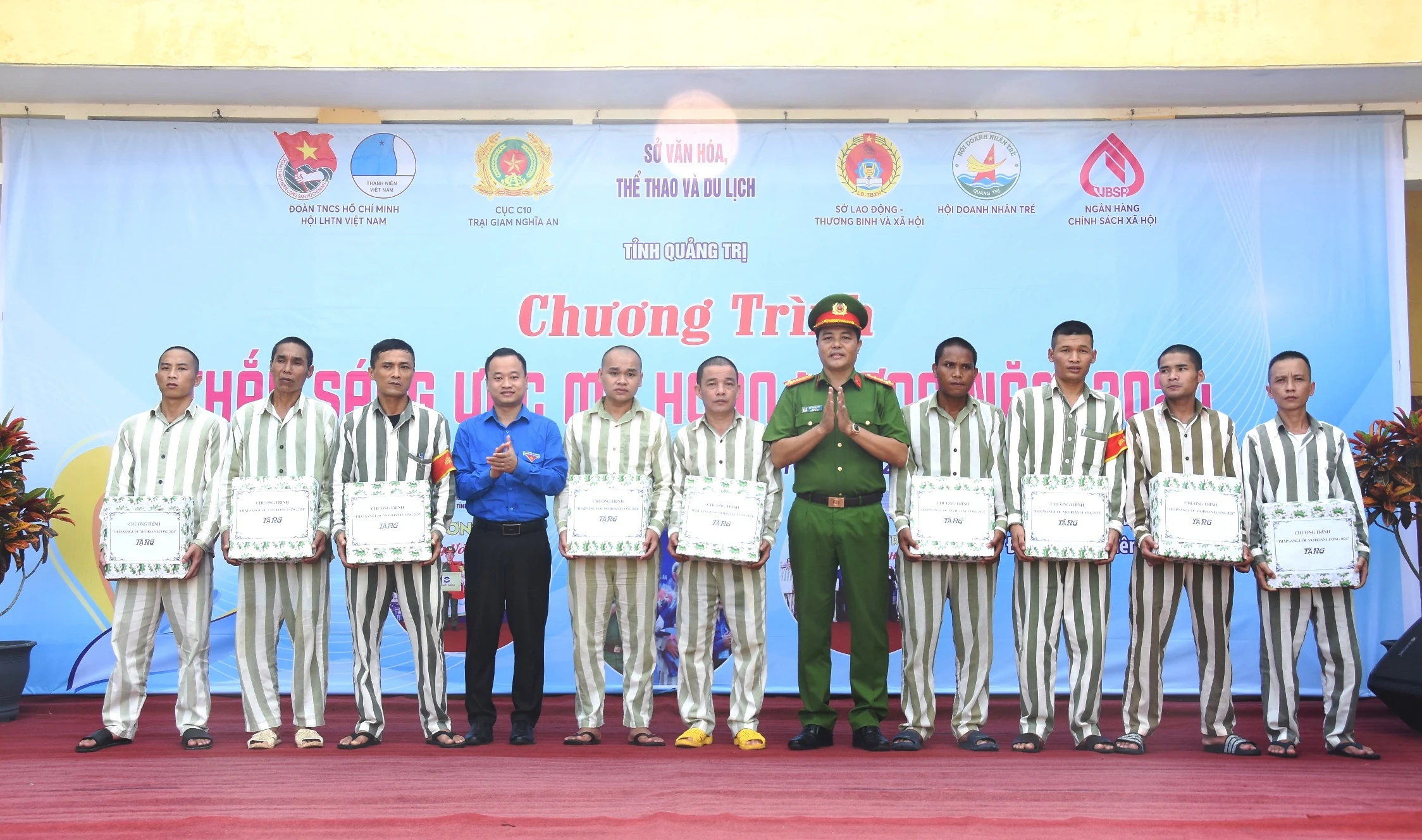 1.000 phạm nhân tham gia chương trình “Thắp sáng ước mơ hoàn lương”