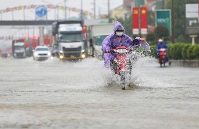 Diễn biến đợt mưa rất lớn ở miền Trung