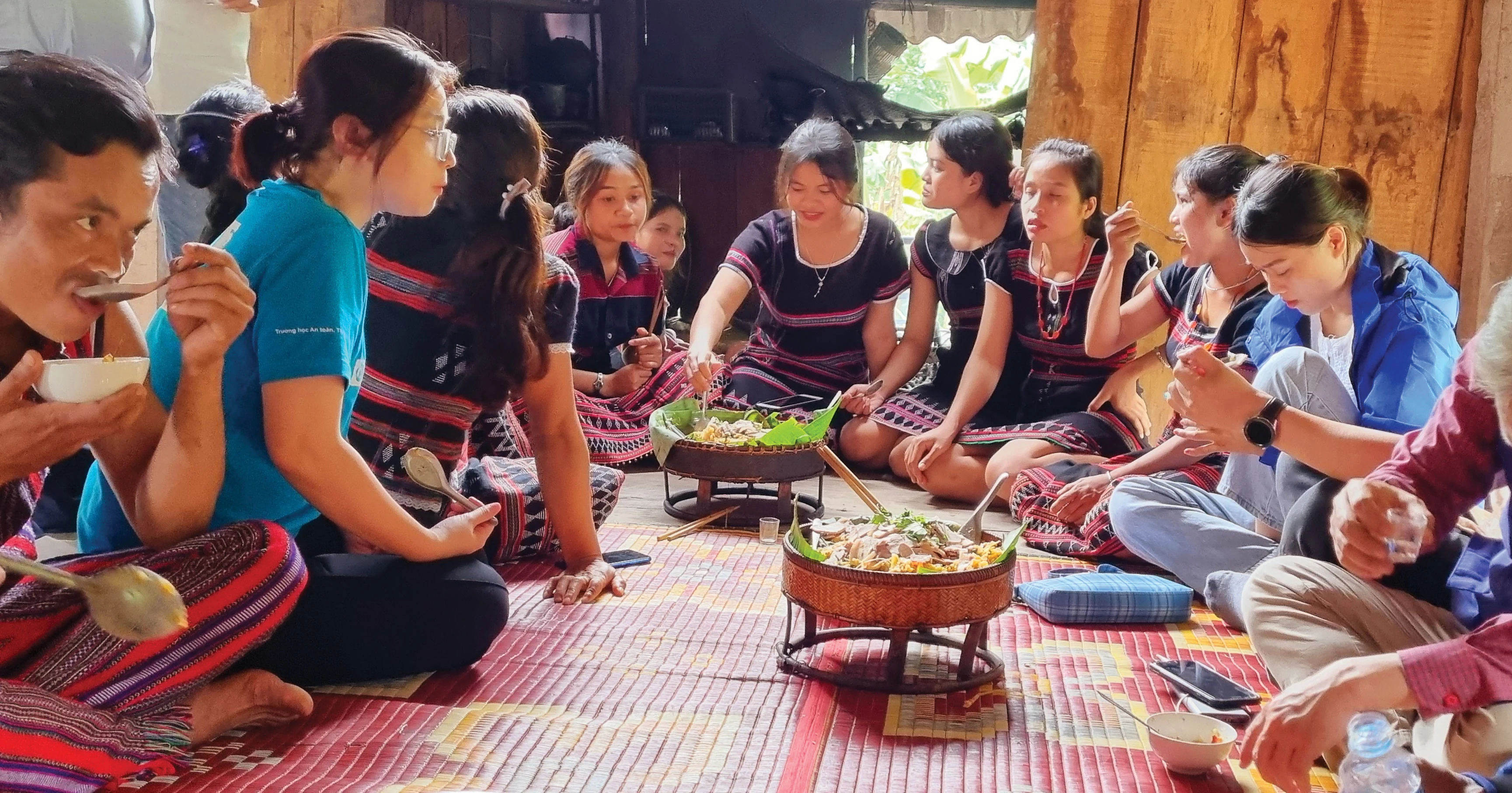 Món cháo đặc sản của đồng bào Pa Kô